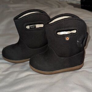 Bogs fleece lined toddler boot